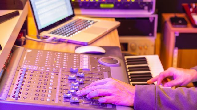 楽曲制作・アレンジ